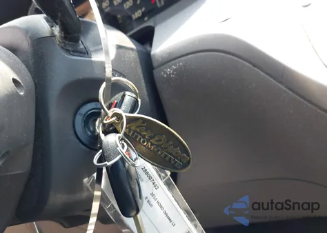 2010 Honda Odyssey Lx from USA, damaged, VIN 5FNRL3H29AB099622